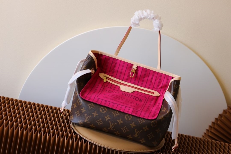 LV Shopping Bags